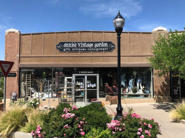 annies vintage garden