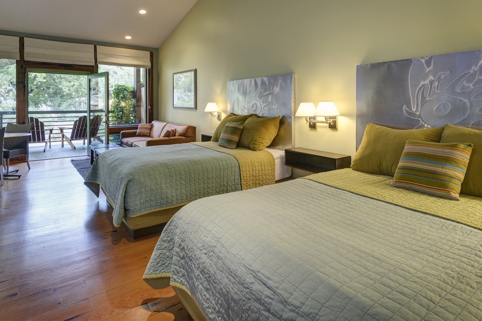 Mountain hotel room with two queen beds